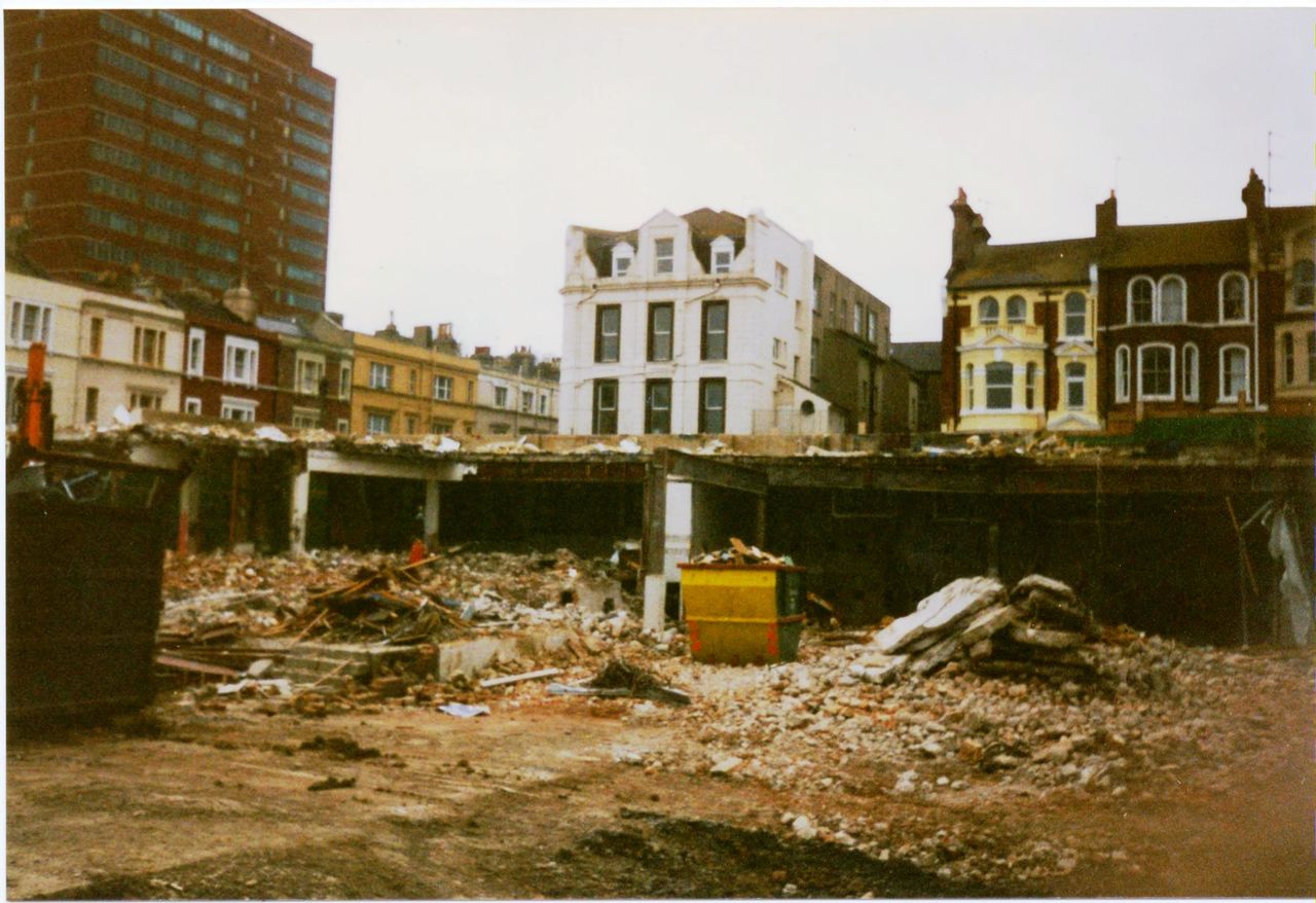 File:010.jpg