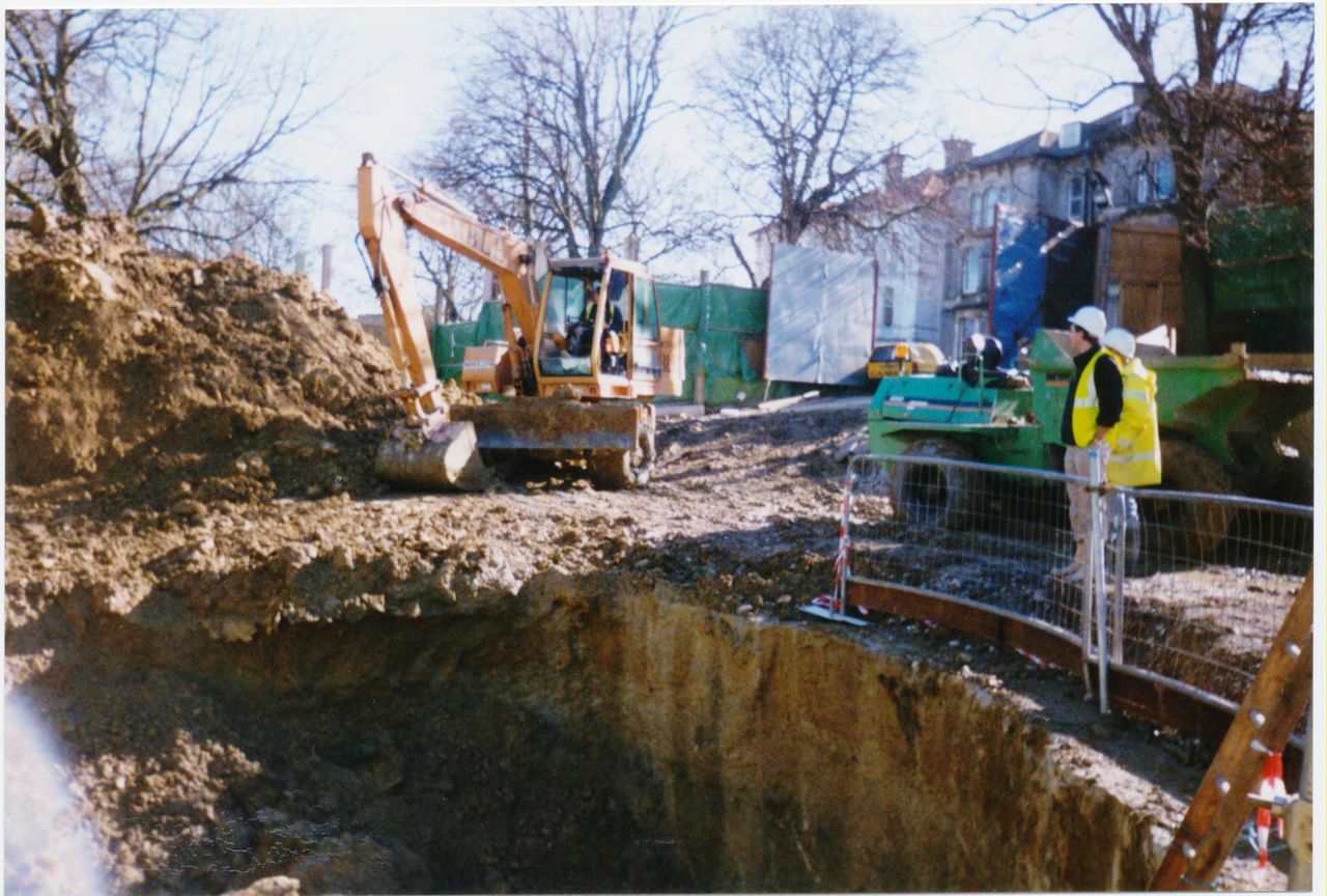File:057.jpg