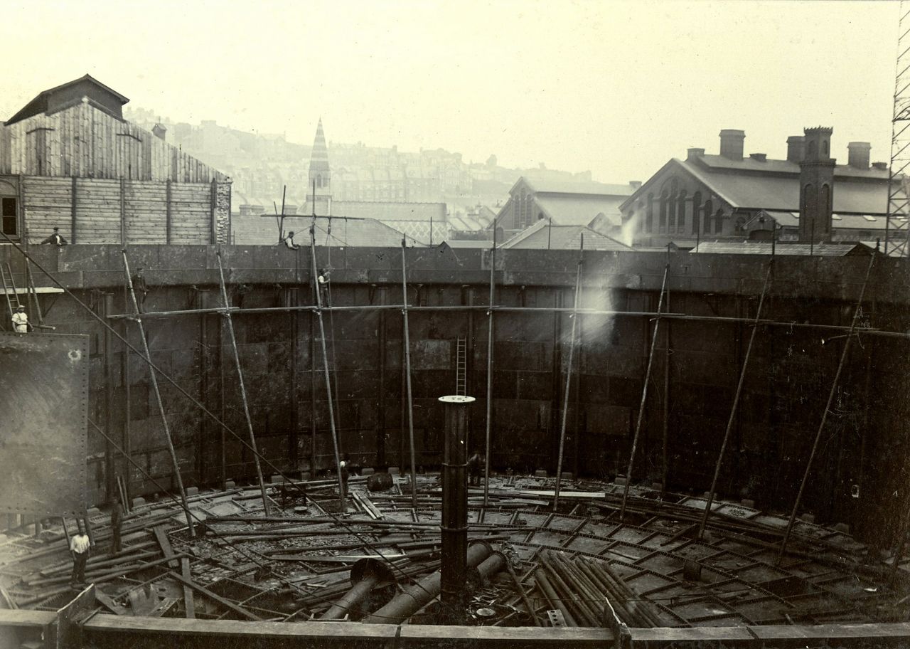 File:10-2.jpg