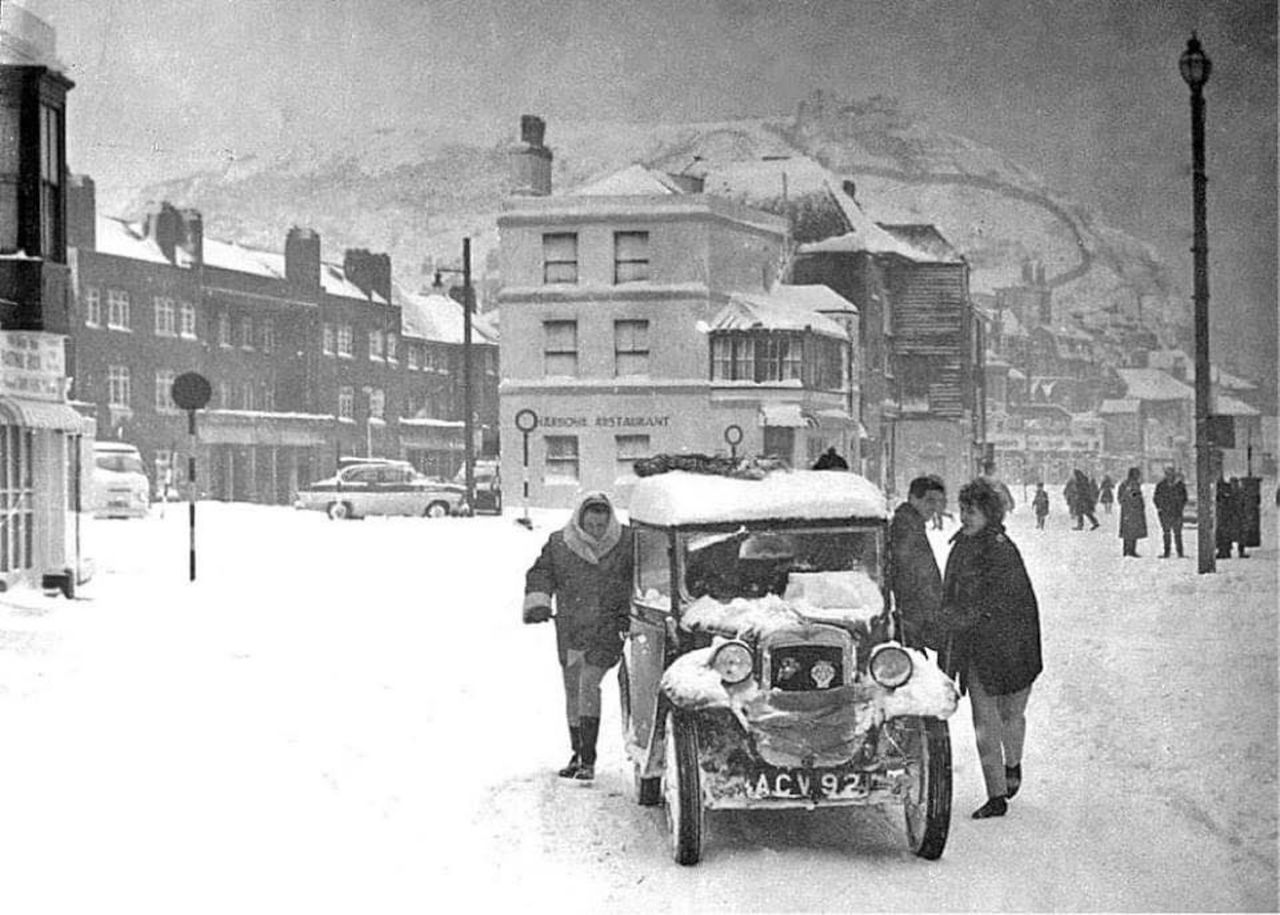 File:1962 Fishmarket Carpark.jpg