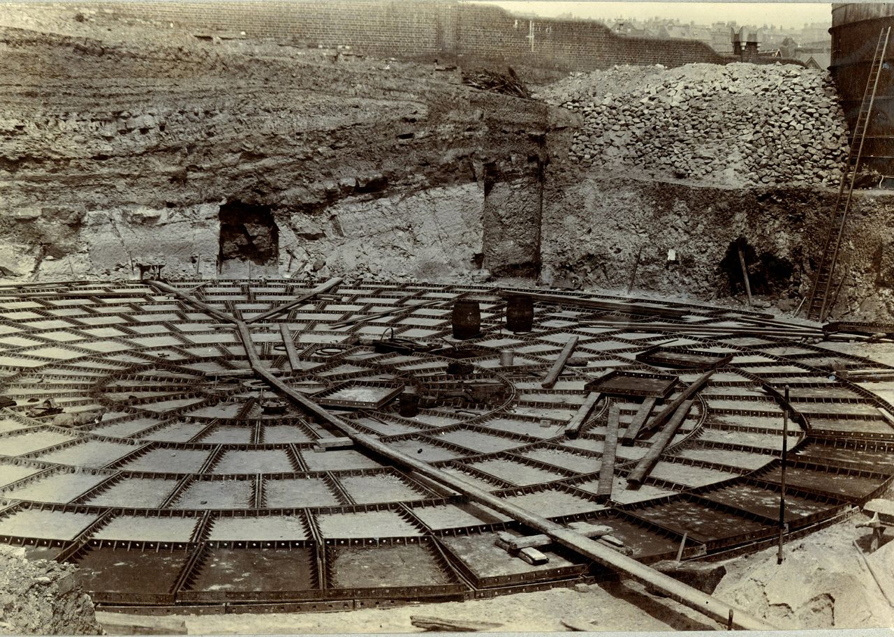 File:2-4.jpg