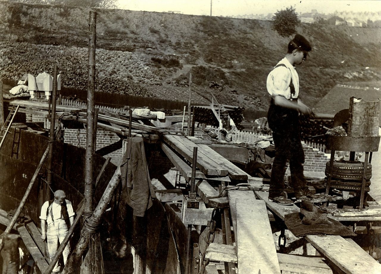 File:7-2.jpg