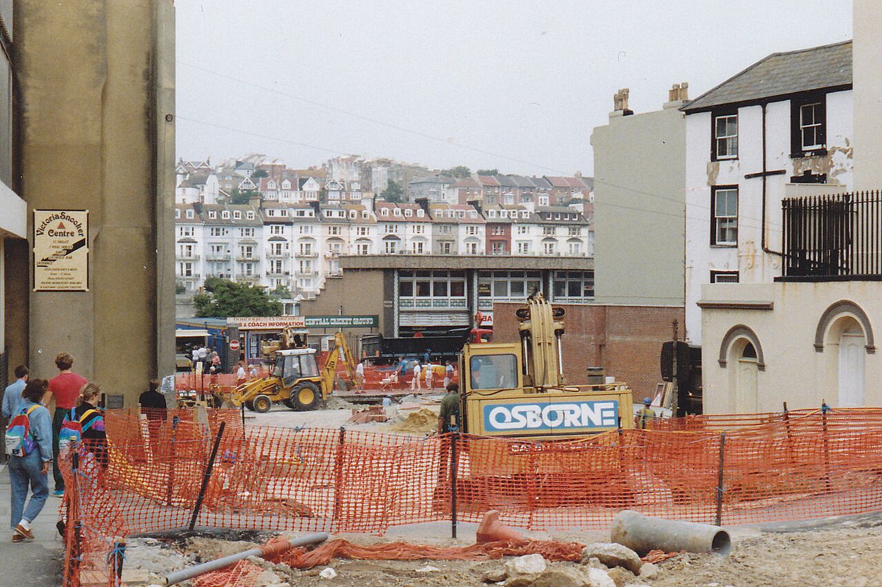 File:Albert Road, Hastings. 1988-1989.jpg