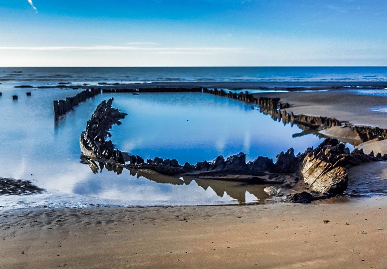 File:AmsterdamWreck-Photographer-Ricky Nye.jpg
