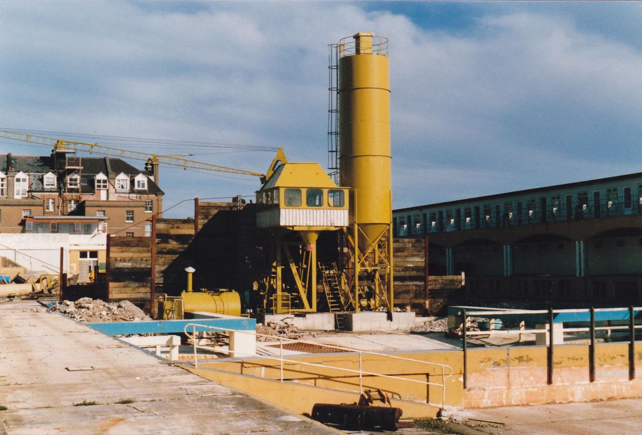 File:Bathing Pool.jpg
