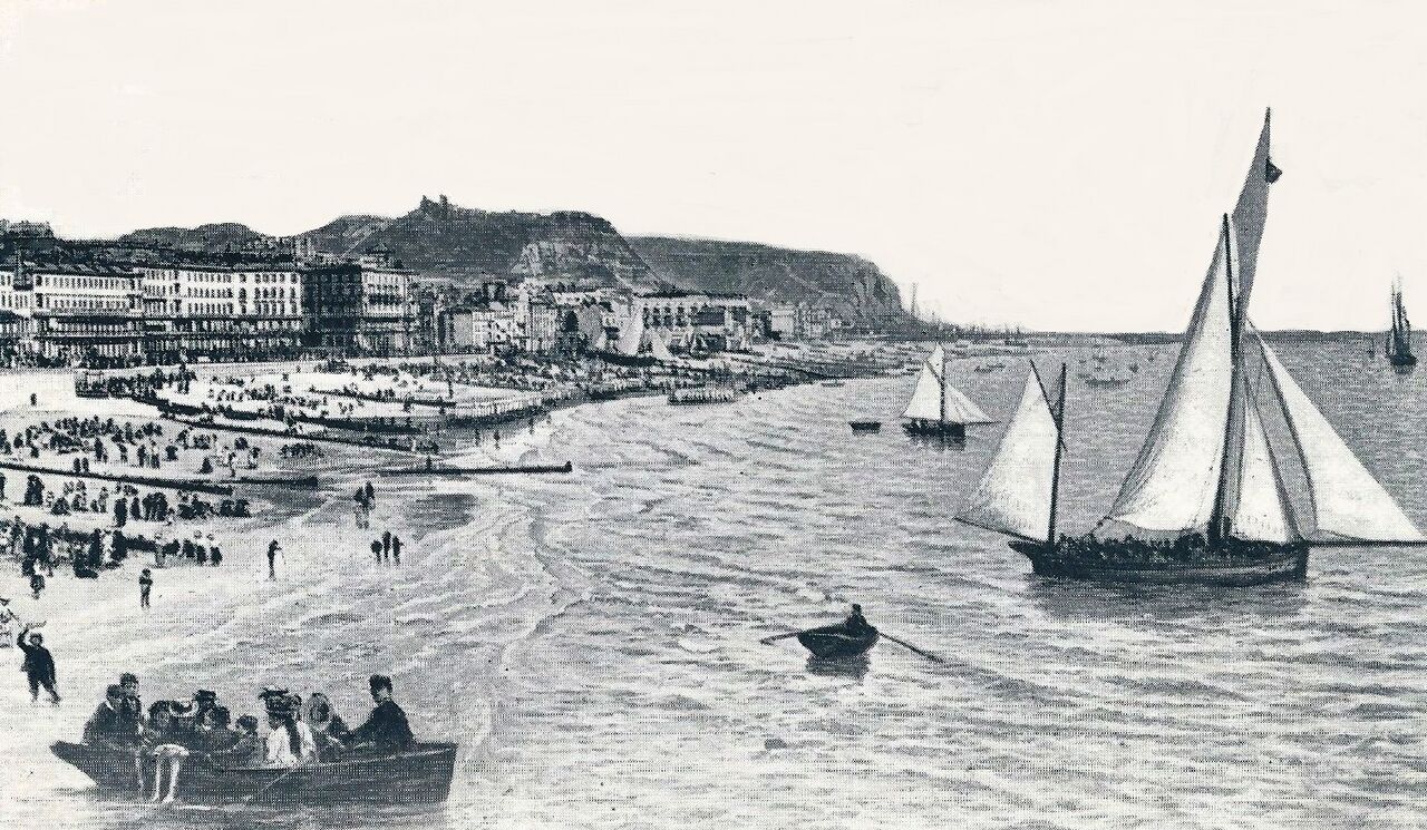 File:Beach-from-the-pier.-1903..jpg