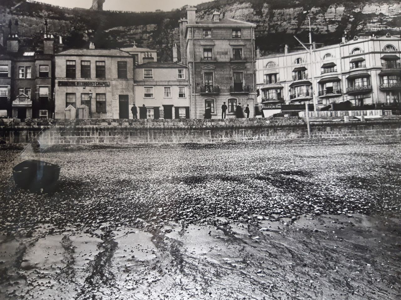File:Beach Terrace Pelham Crescent.jpg