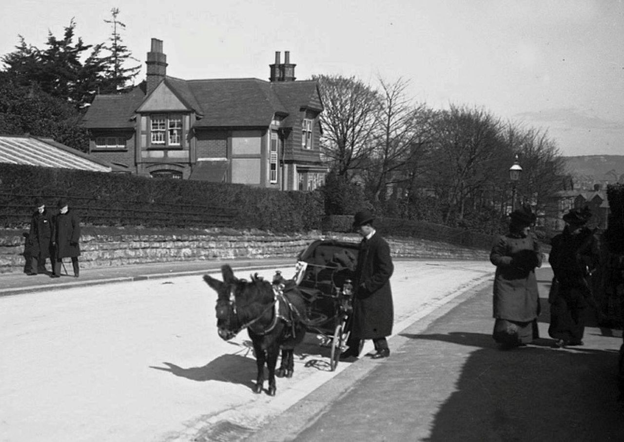 File:Brittany-Road.-1907..jpg