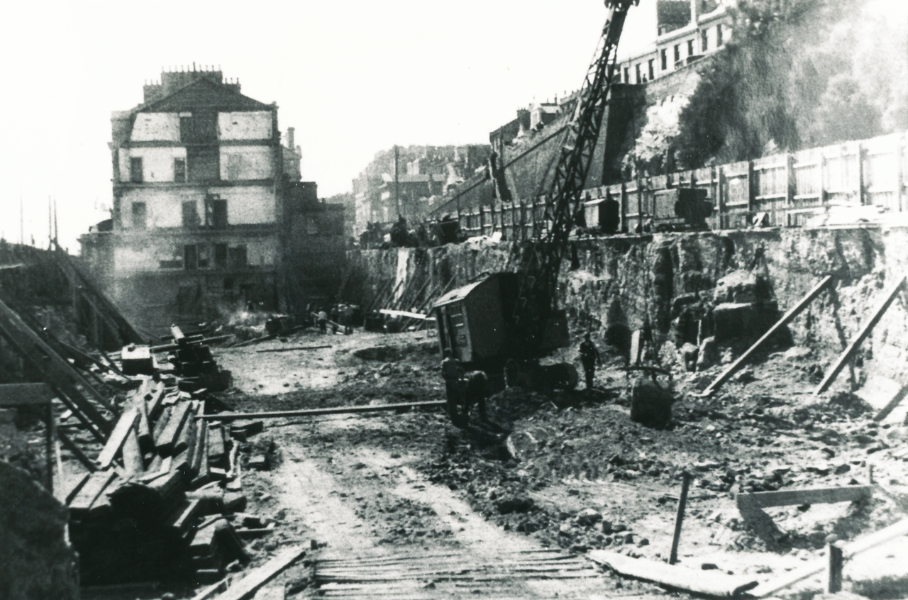 File:Building-Marine-Court.png
