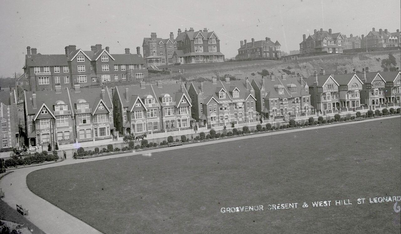 File:ESCC Broderick Grosvenor Cresc West Hill Road.jpg