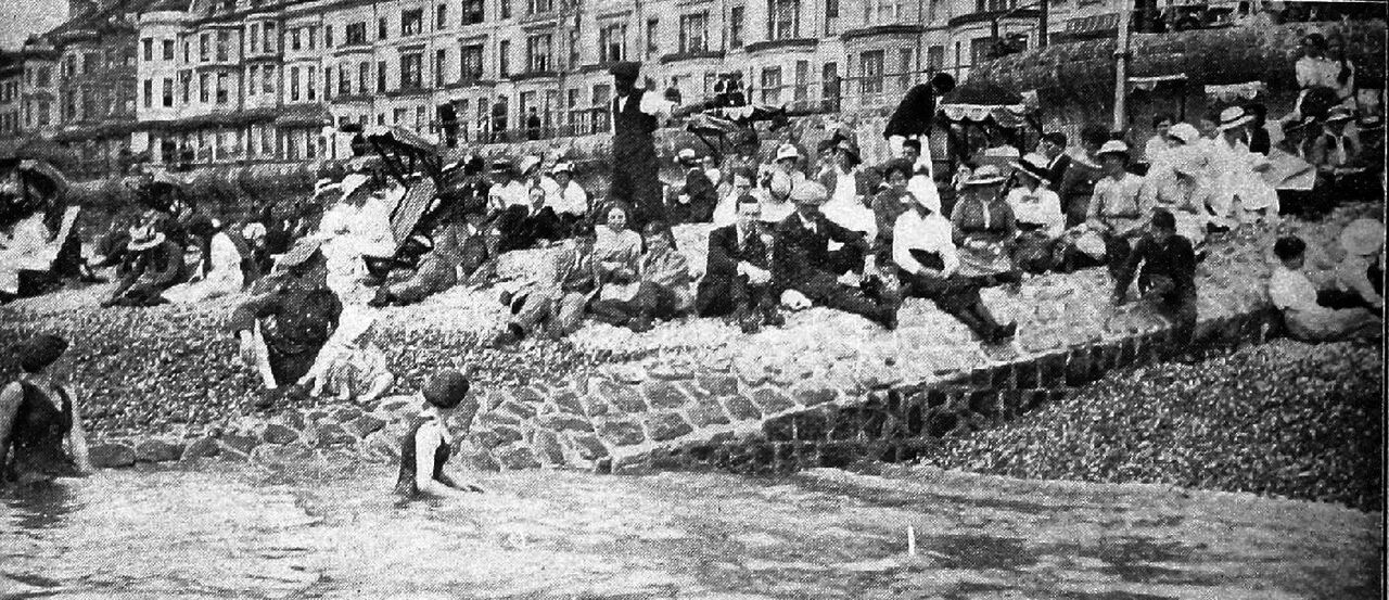 File:Eversfield Place 1922.jpg