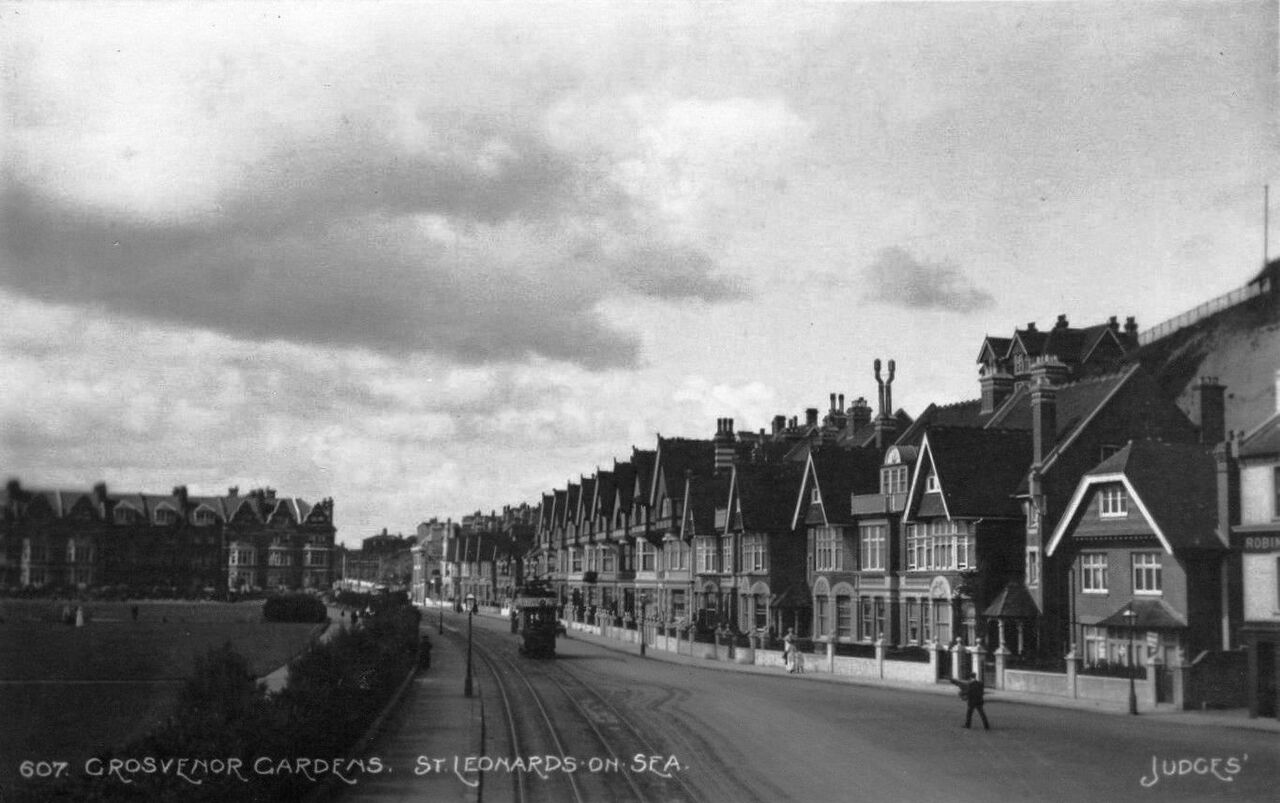 File:Grosvenor-Gardens.-1906.jpg