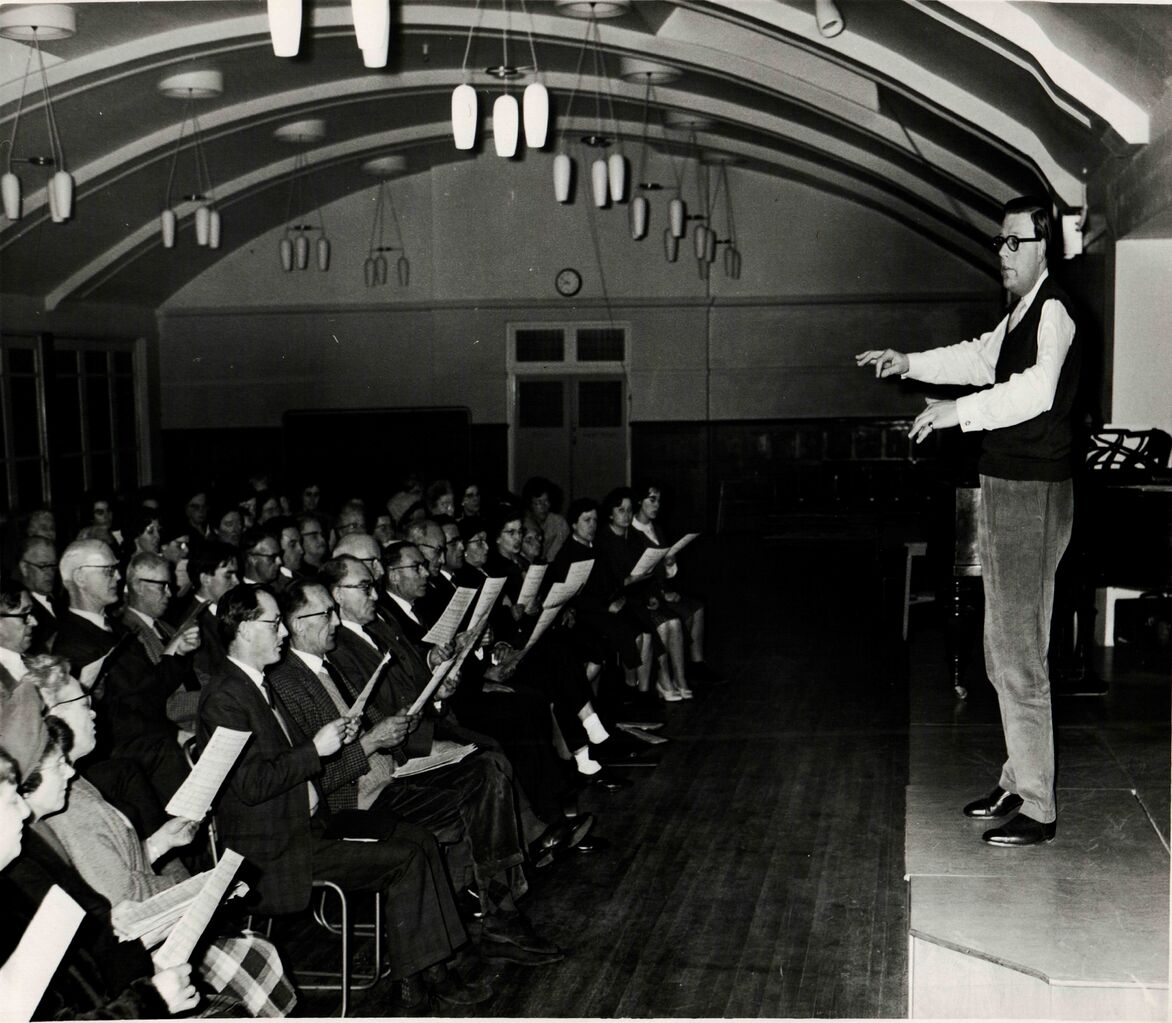 File:Hastings Philharmonic Choir 1966.jpg