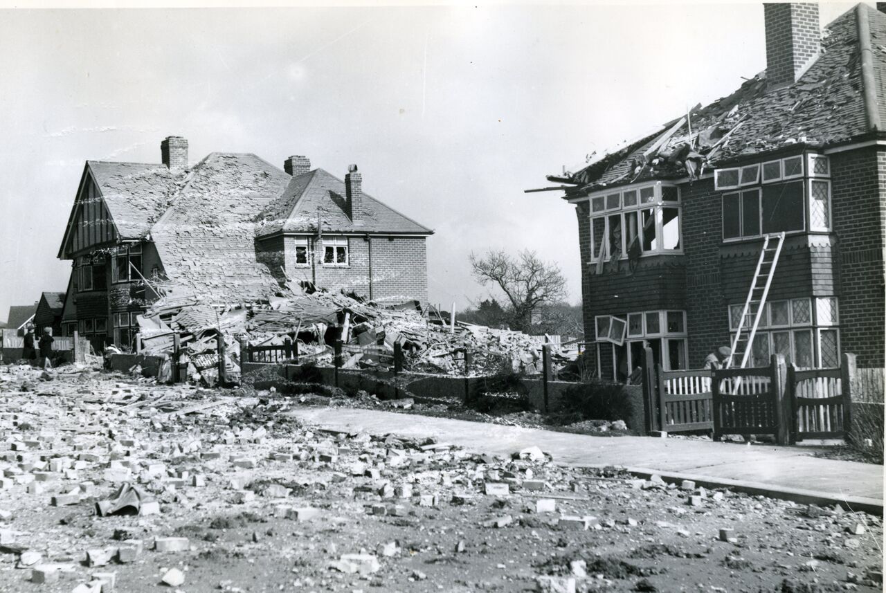File:King-Edward-Ave.jpg