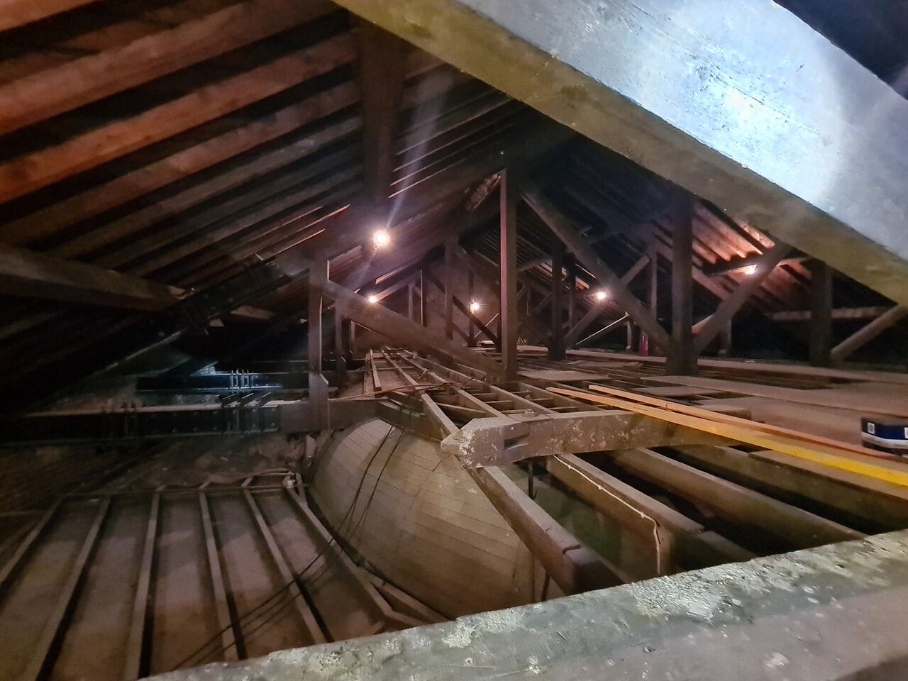 File:Loft Space.jpg