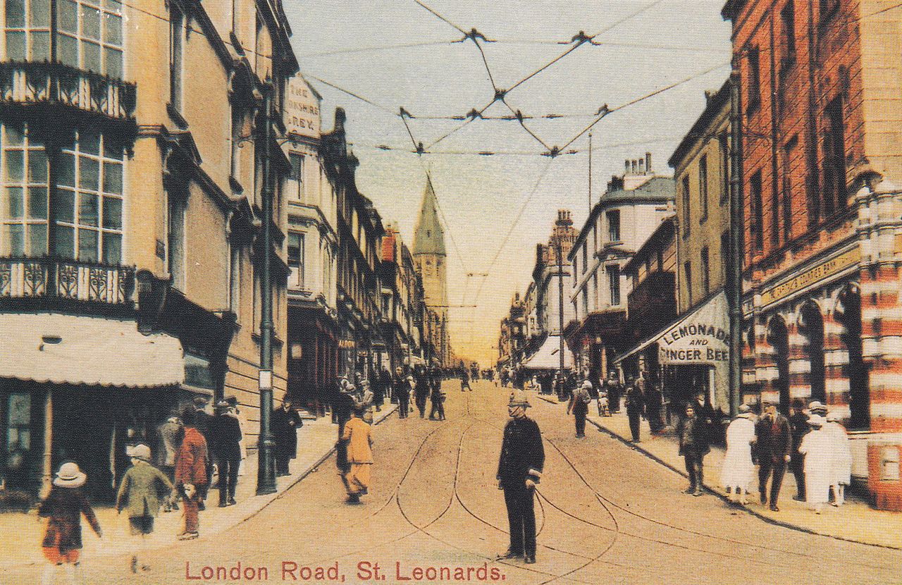 File:London Road, St.Leonards on Sea.jpg