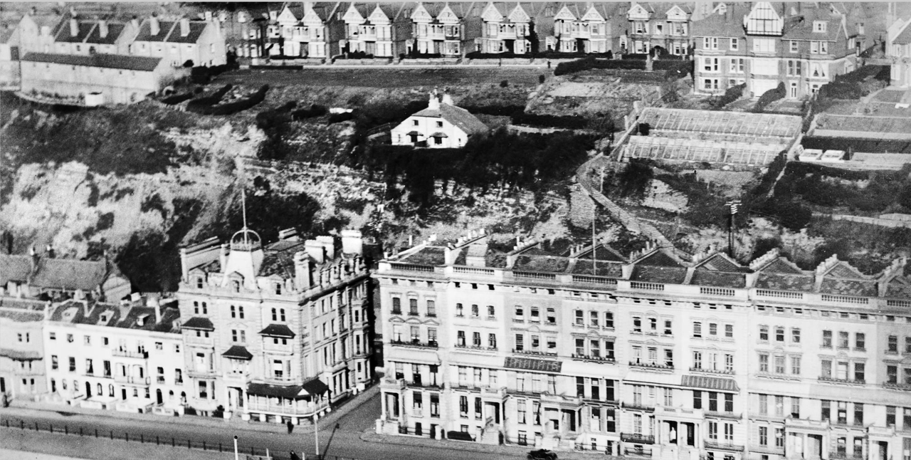 File:Marina and West Hill Road c1920.png