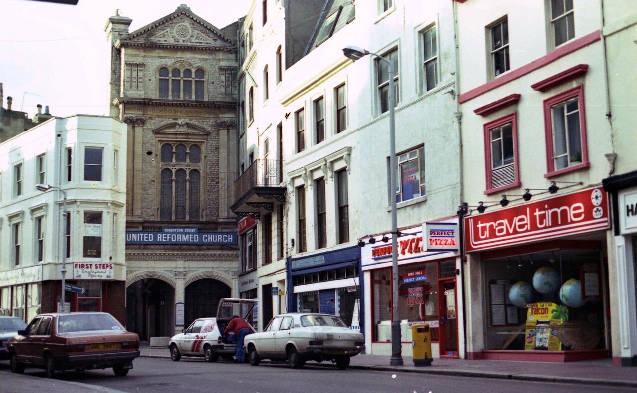 File:Robertson Street 1980.jpg