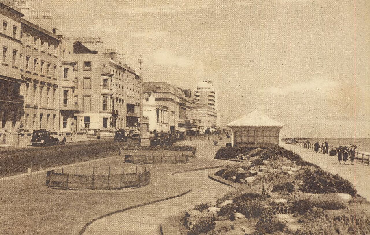 File:Rock Gardens, Marina 1950.jpg