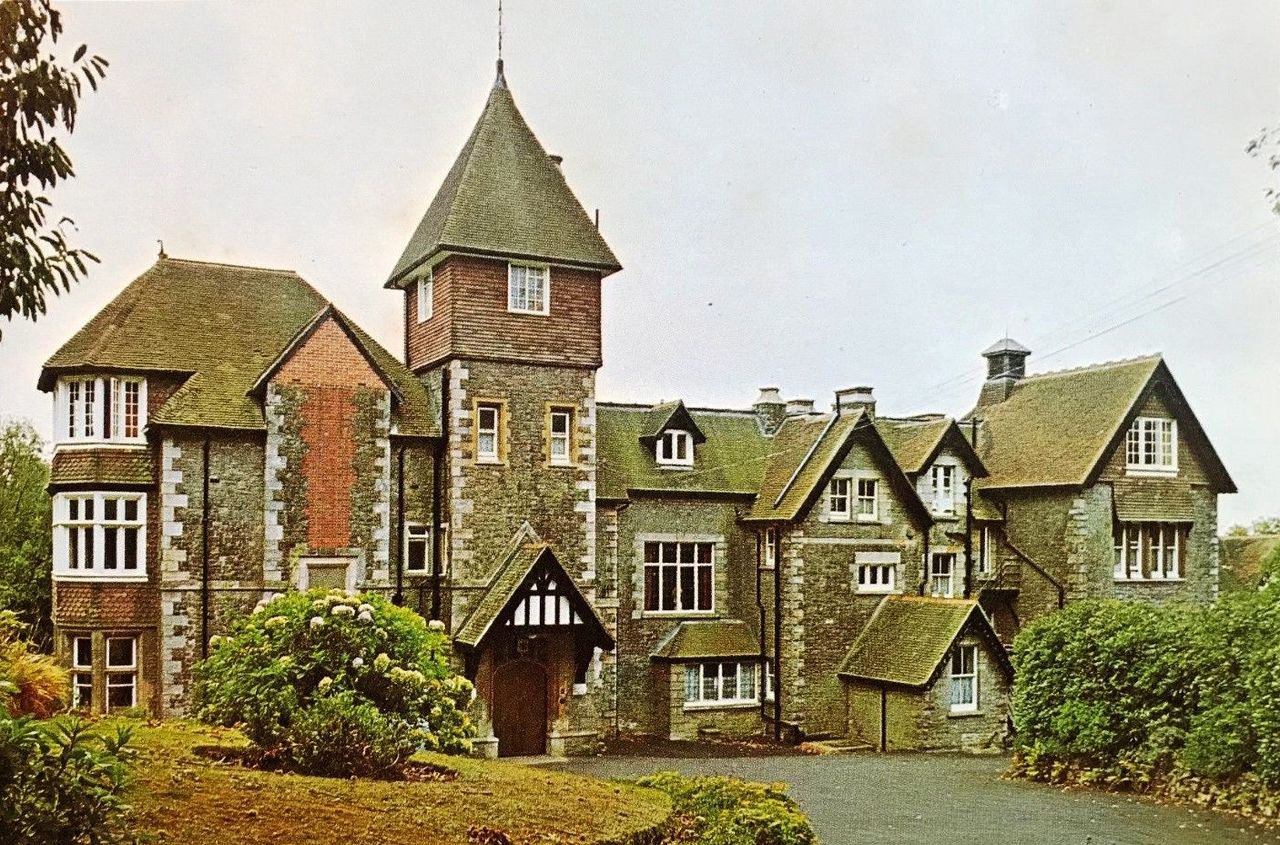 File:Sandrock-Hall.-1960..jpg