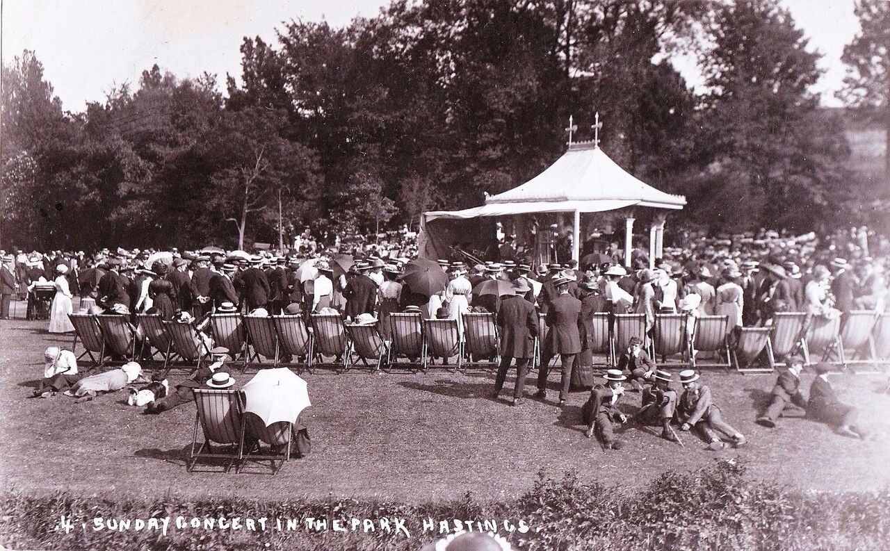 File:Sunday-afternoon-concert-in-the-park.-1915..jpg