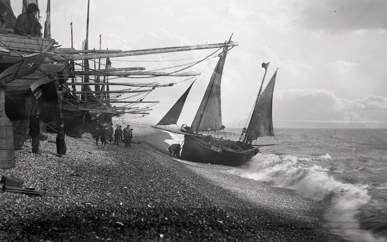 File:The-Dove-heaving-ashore-c1890.jpg