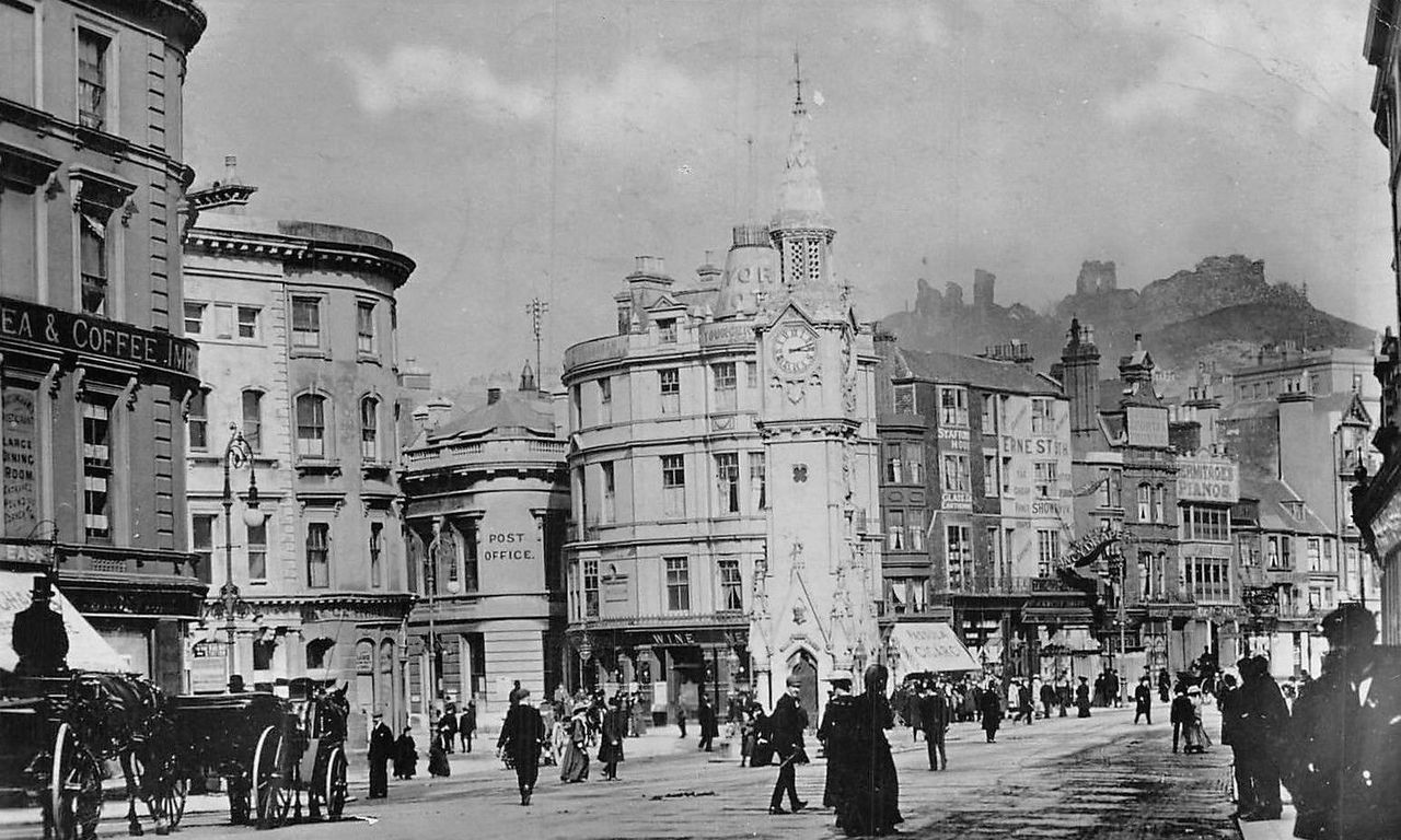 File:Town Centre 1903.jpg