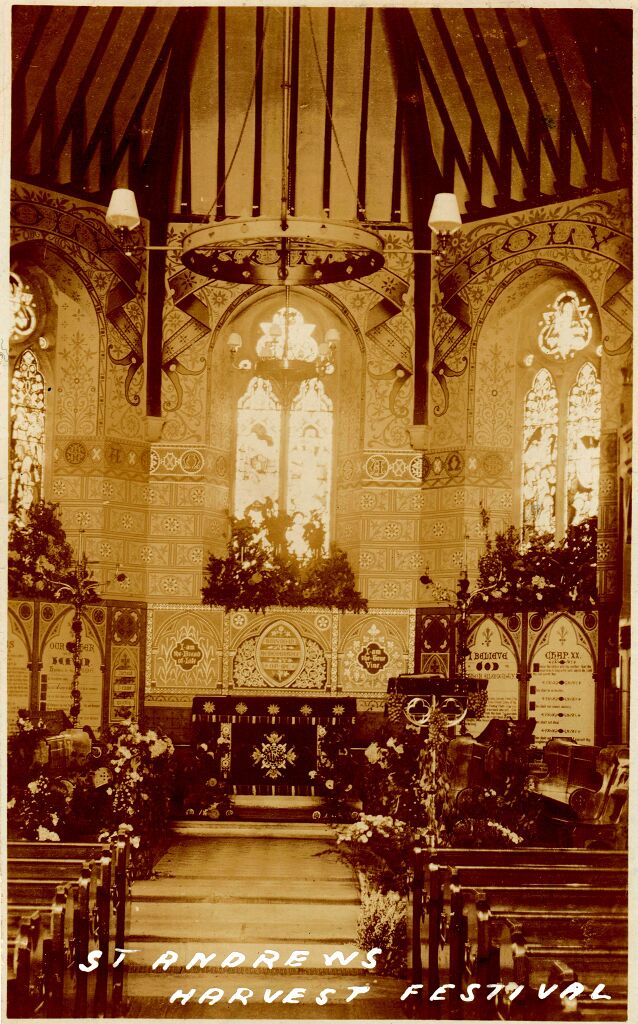 File:Tressell Wall Paintings.jpg