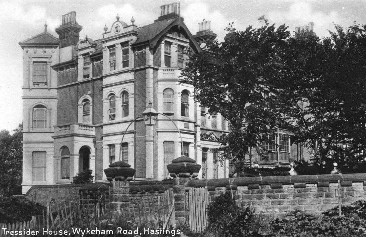 File:Tressider-House-Wykeham-Road-Hastings-1910.jpg