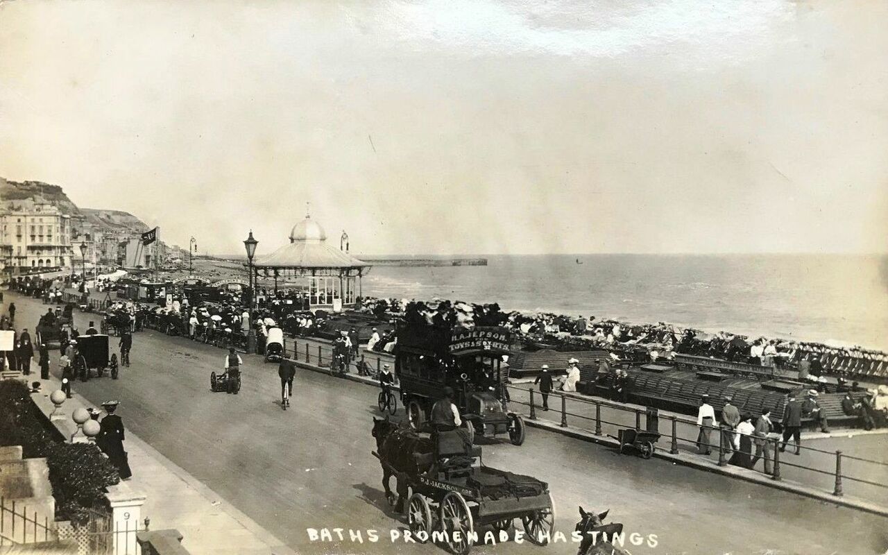 File:White-Rock-Parade.-1904..jpg