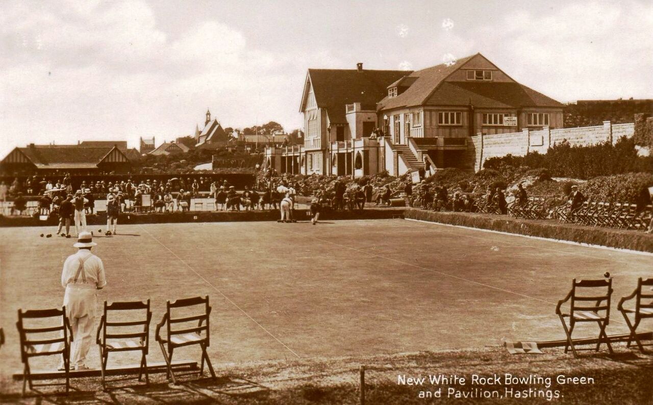 File:White-Rock-bowling-greens.-1936..jpg