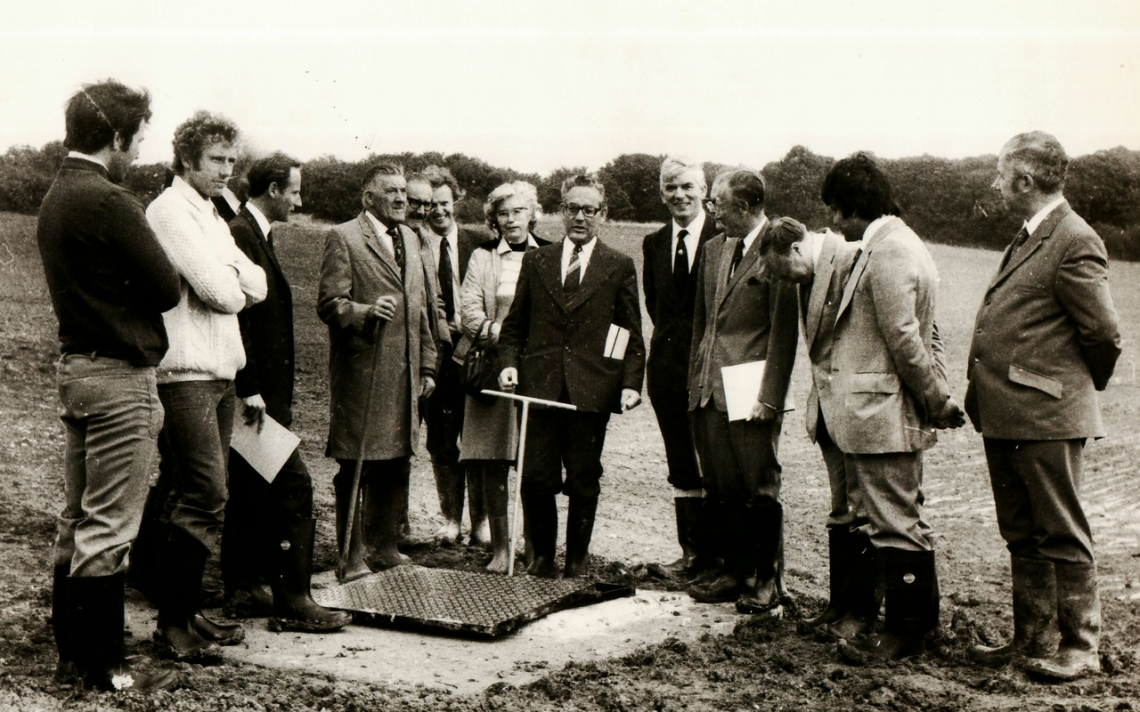 File:Wishing Tree Reservoir Opening 1974.png